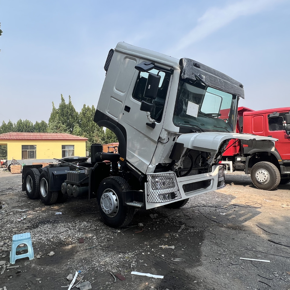 SINOTRUK Howo tractor head - Tracteur routier: photos 5 SINOTRUK Howo tractor head - Tracteur routier: photos 5