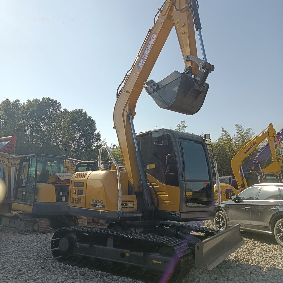 XCMG XE75DA - Mini pelle: photos 4 XCMG XE75DA - Mini pelle: photos 4