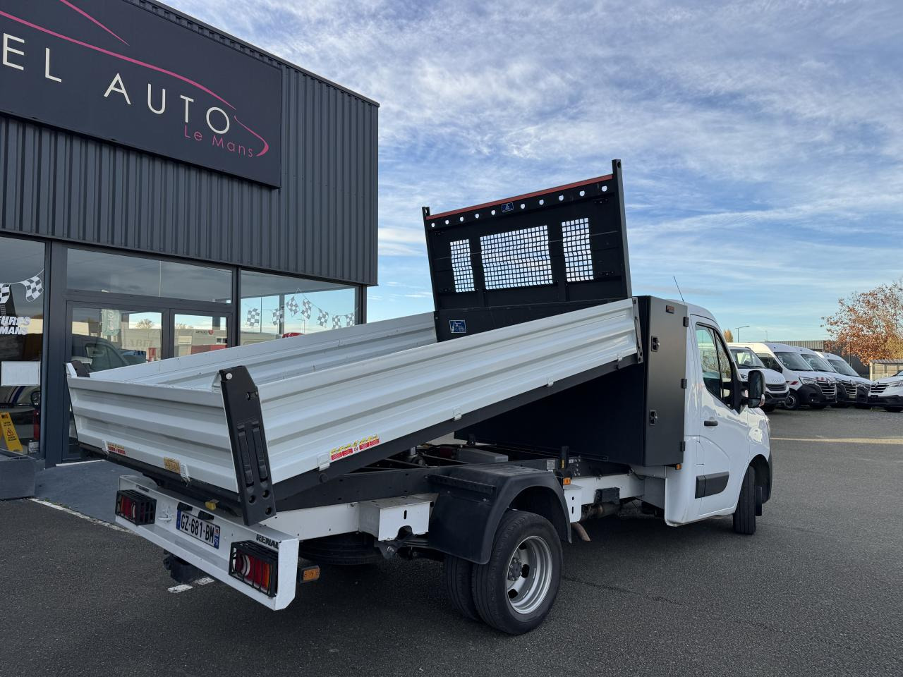 RENAULT MASTER 3T5 BENNE COFFRE RJ 2.3 DCI 145CH PROPULSION - Autre matériel: photos 5 RENAULT MASTER 3T5 BENNE COFFRE RJ 2.3 DCI 145CH PROPULSION - Autre matériel: photos 5