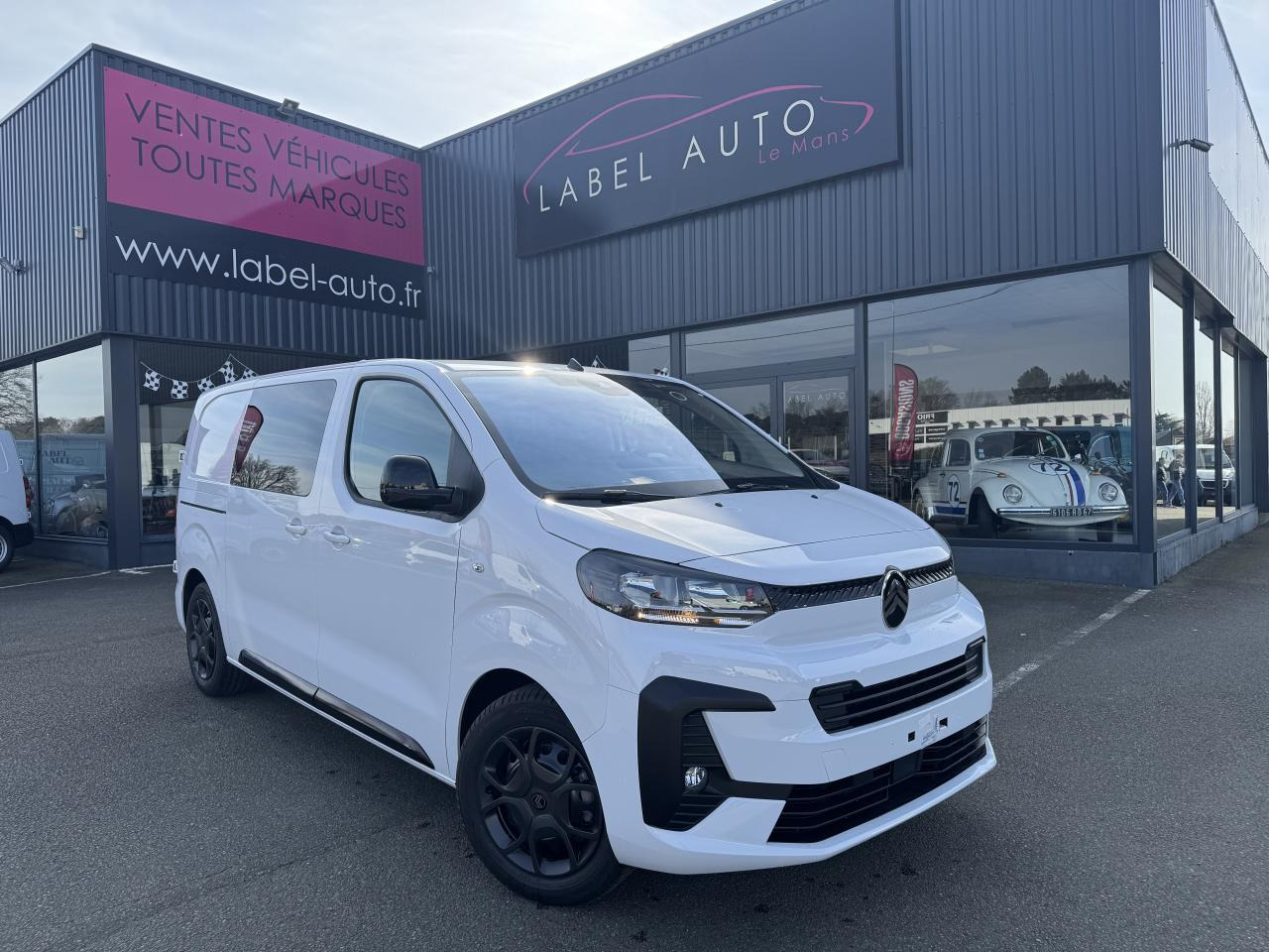 CITROEN jumpy M 2.0 HDI 180 EAT-8 CABINE APPROFONDIE 5 PLACES - Utilitaire double cabine: photos 1 CITROEN jumpy M 2.0 HDI 180 EAT-8 CABINE APPROFONDIE 5 PLACES - Utilitaire double cabine: photos 1