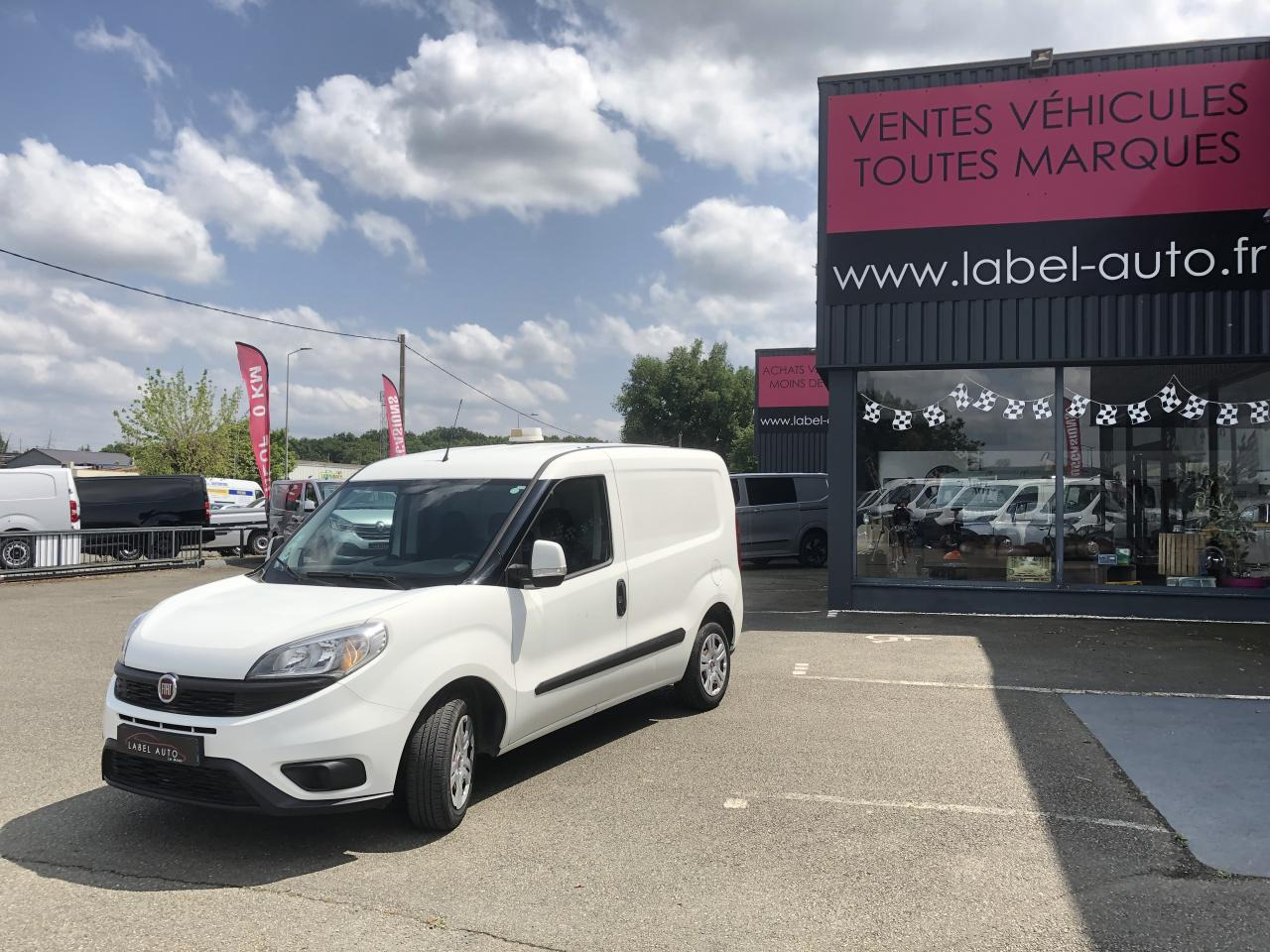 FIAT doblo 1.3 MULTIJET 95CH PACK PROFESSIONAL TRIO E6 - Fourgon utilitaire: photos 5 FIAT doblo 1.3 MULTIJET 95CH PACK PROFESSIONAL TRIO E6 - Fourgon utilitaire: photos 5