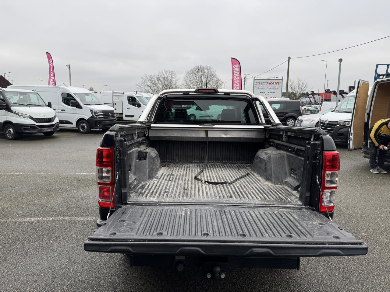 FORD RANGER 2.0 ECOBLUE 170CH SUPER CABINE XLT - Pick-up: photos 5 FORD RANGER 2.0 ECOBLUE 170CH SUPER CABINE XLT - Pick-up: photos 5
