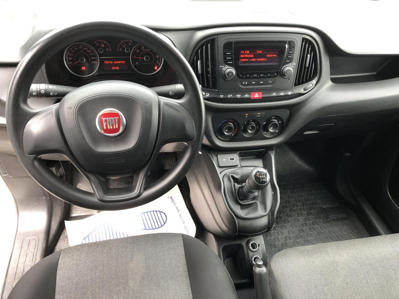 Fiat Doblo Cargo MAXI 1.6 MULTIJET 105CH 1005KG BUSINESS - Fourgon utilitaire: photos 3 Fiat Doblo Cargo MAXI 1.6 MULTIJET 105CH 1005KG BUSINESS - Fourgon utilitaire: photos 3