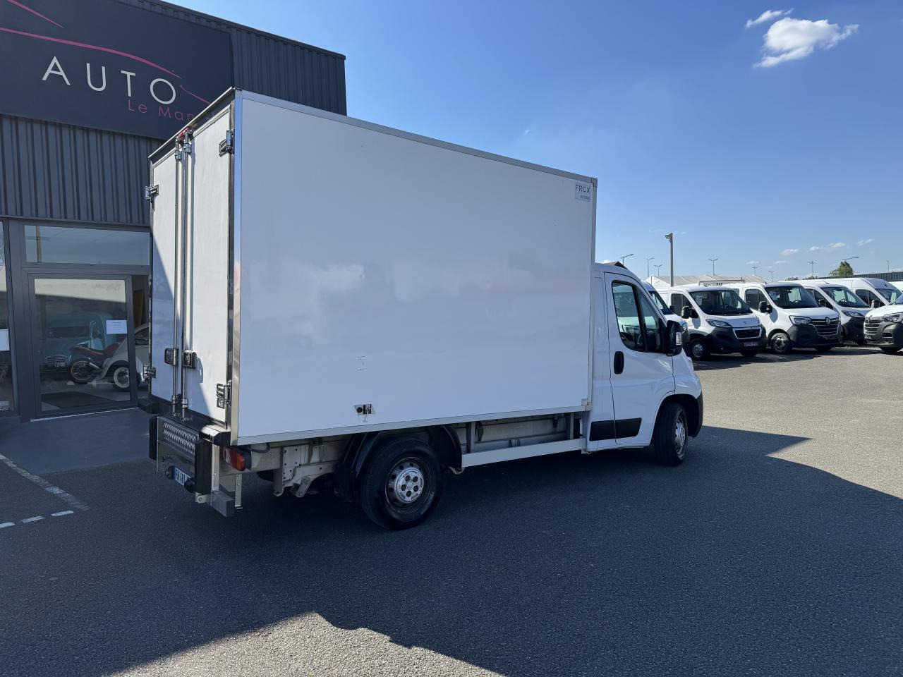 Fiat Ducato CAISSE FRIGORIFIQUE 3.5 MAXI HD M 2.3 MULTIJET 130CH PACK PRO - Véhicule utilitaire frigorifique: photos 5 Fiat Ducato CAISSE FRIGORIFIQUE 3.5 MAXI HD M 2.3 MULTIJET 130CH PACK PRO - Véhicule utilitaire frigorifique: photos 5