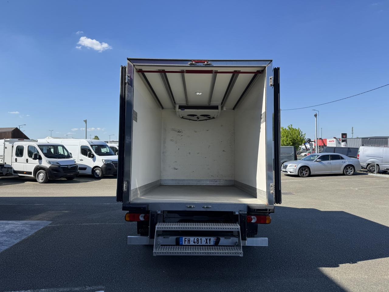Fiat Ducato CAISSE FRIGORIFIQUE 3.5 MAXI HD M 2.3 MULTIJET 130CH PACK PRO - Véhicule utilitaire frigorifique: photos 1 Fiat Ducato CAISSE FRIGORIFIQUE 3.5 MAXI HD M 2.3 MULTIJET 130CH PACK PRO - Véhicule utilitaire frigorifique: photos 1