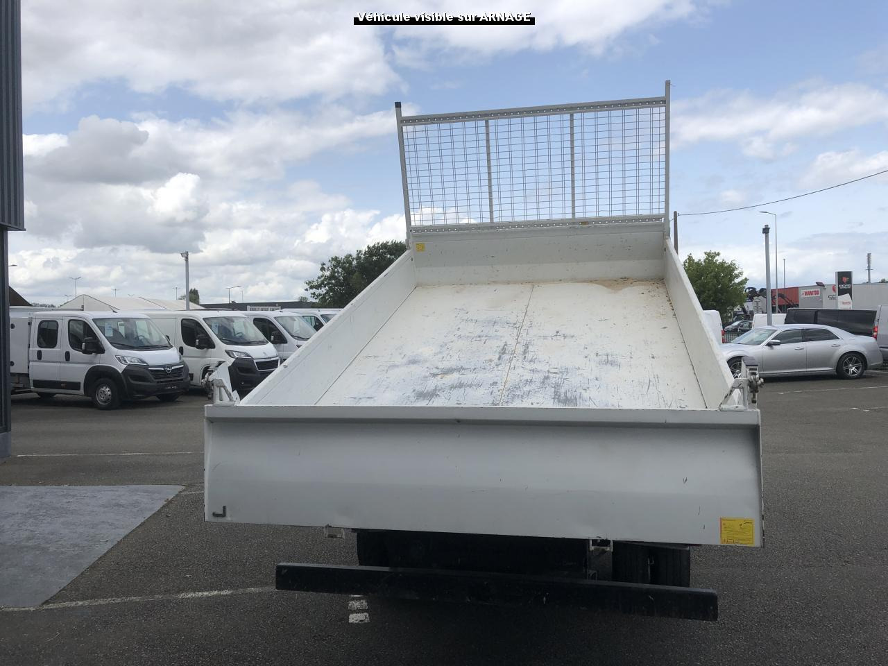 IVECO Daily 35 C 16H3.0 (Quad-Leaf) CHASSIS CABINE 2014 35C/35S Chassis cabine 35 C Epmt.3.75 PHASE 4 - Véhicule utilitaire benne: photos 3 IVECO Daily 35 C 16H3.0 (Quad-Leaf) CHASSIS CABINE 2014 35C/35S Chassis cabine 35 C Epmt.3.75 PHASE 4 - Véhicule utilitaire benne: photos 3