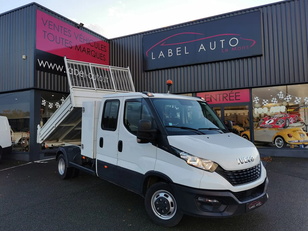 Iveco Daily 35C14H EMPATTEMENT 3750 - Véhicule utilitaire benne, Utilitaire double cabine: photos 5 Iveco Daily 35C14H EMPATTEMENT 3750 - Véhicule utilitaire benne, Utilitaire double cabine: photos 5