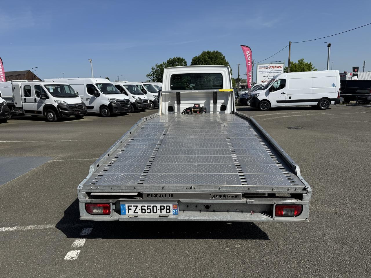 Iveco Daily IVECO PORTE VOITURE DEPANNEUSE 35 S 16 3L0 160 CH EMPATTEMENT 4100 PLATEAU FIX ALU EQUIP M - Camion porte-voitures: photos 4 Iveco Daily IVECO PORTE VOITURE DEPANNEUSE 35 S 16 3L0 160 CH EMPATTEMENT 4100 PLATEAU FIX ALU EQUIP M - Camion porte-voitures: photos 4