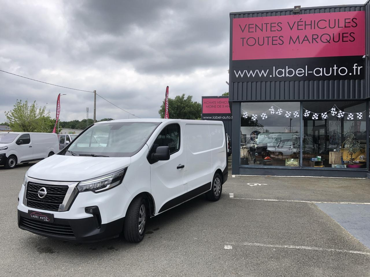 Nissan Primastar L1H1 2T8 2.0 DCI 150CH N-CONNECTA DCT GPS KIT BOIS - Fourgon utilitaire: photos 5 Nissan Primastar L1H1 2T8 2.0 DCI 150CH N-CONNECTA DCT GPS KIT BOIS - Fourgon utilitaire: photos 5