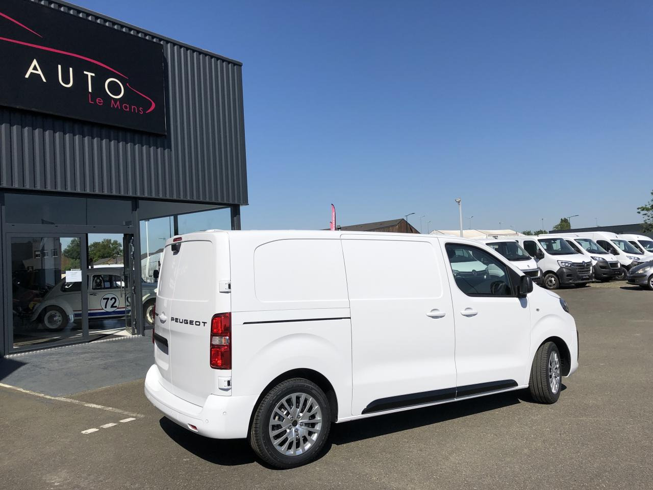 Fourgon utilitaire PEUGEOT EXPERT M 2.0 HDI 145CH EAT-8: photos 7