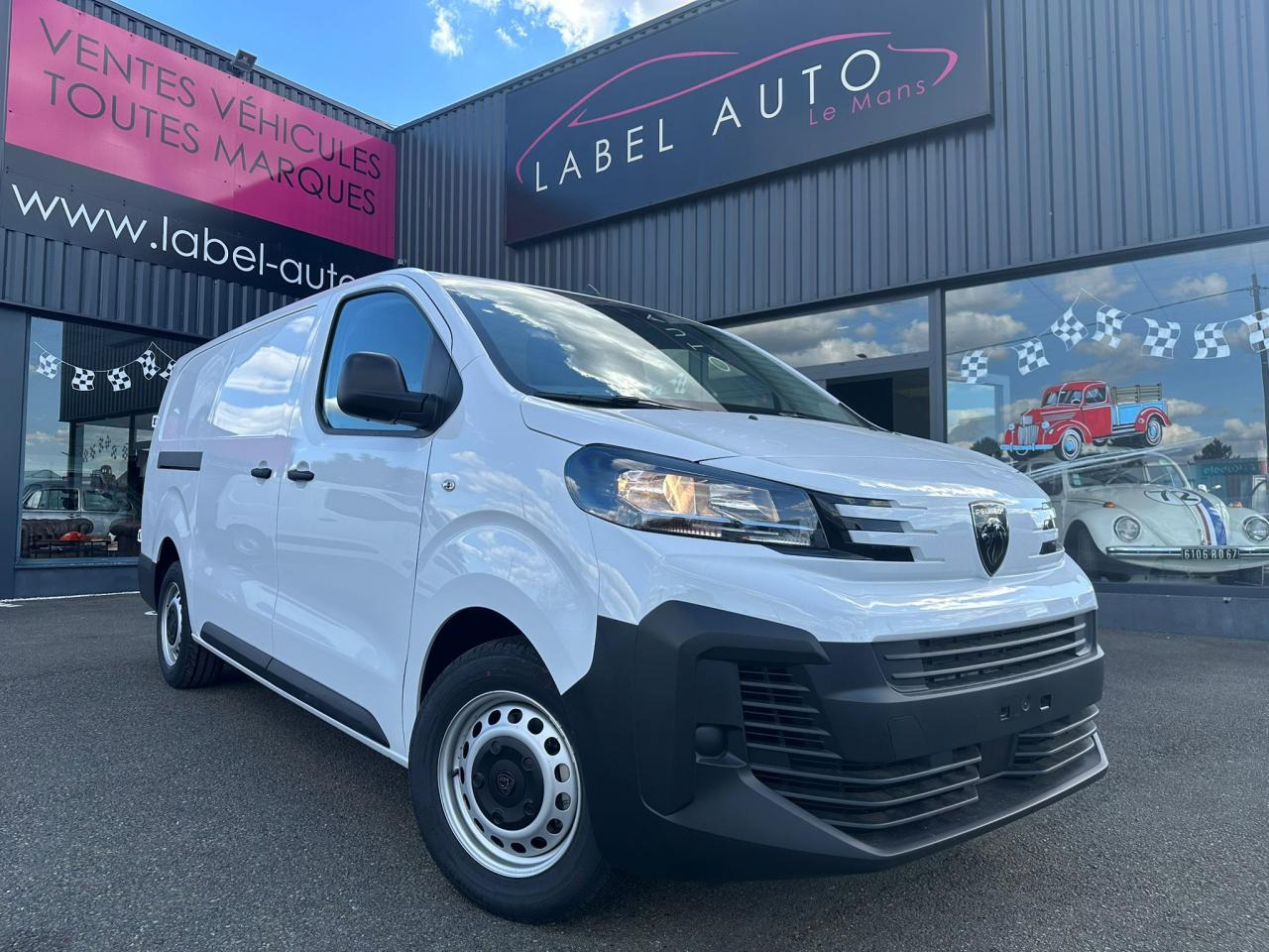 PEUGEOT Expert XL 2.0 BlueHDi 145CH - Fourgon utilitaire: photos 1 PEUGEOT Expert XL 2.0 BlueHDi 145CH - Fourgon utilitaire: photos 1