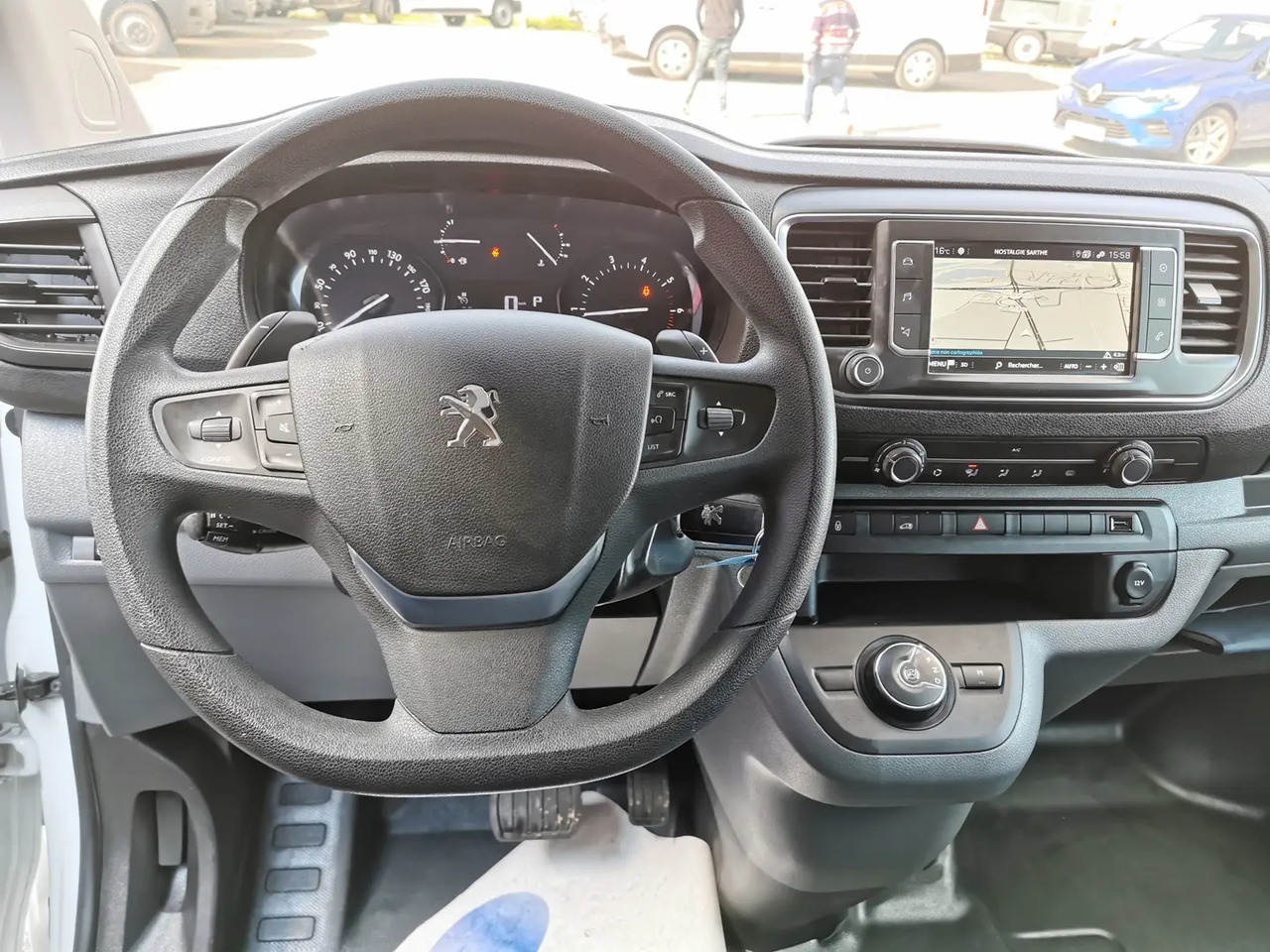 Peugeot Expert LONG 2.0 BLUEHDI 180CH S&S ASPHALT EAT8 - Fourgon utilitaire: photos 3 Peugeot Expert LONG 2.0 BLUEHDI 180CH S&S ASPHALT EAT8 - Fourgon utilitaire: photos 3