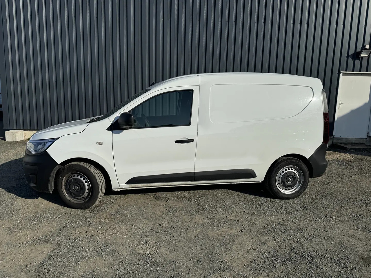 Renault Express 1.5 BLUE DCI 95CH CONFORT 22 - Utilitaire double cabine: photos 3 Renault Express 1.5 BLUE DCI 95CH CONFORT 22 - Utilitaire double cabine: photos 3