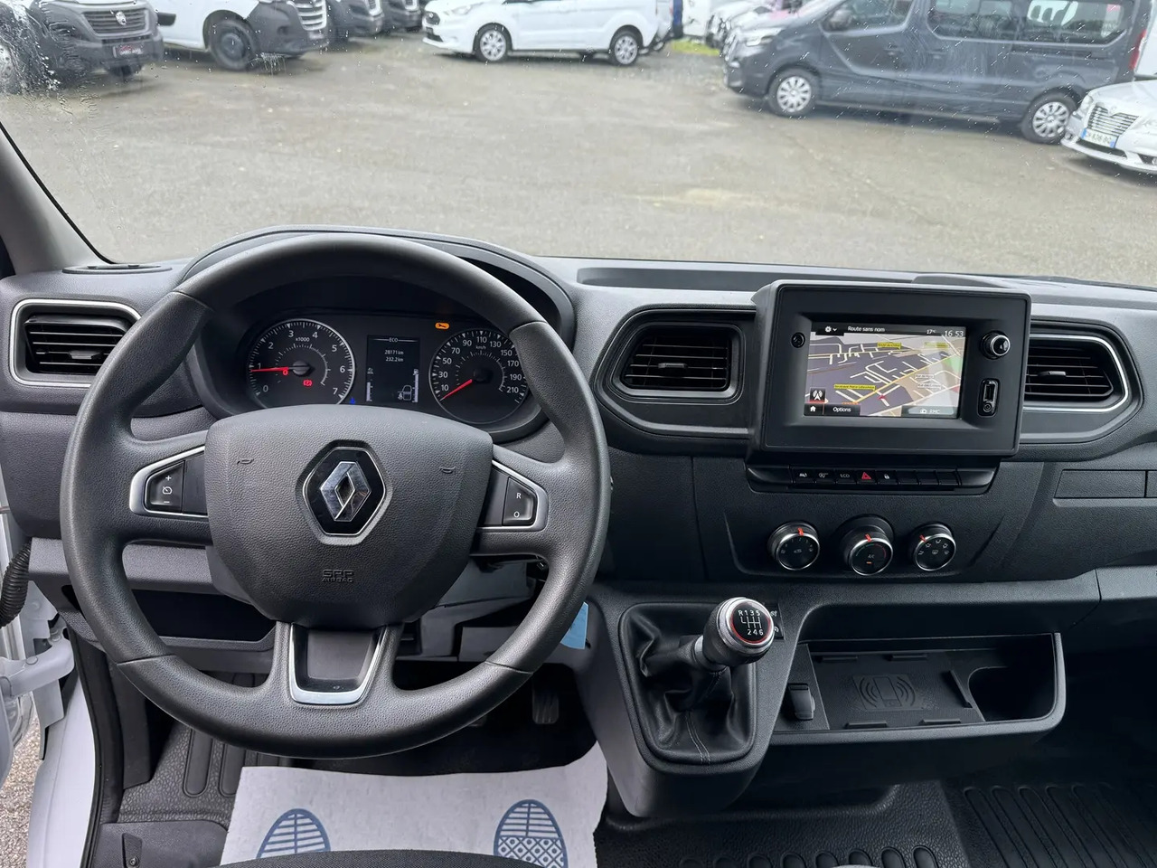 Renault Master RJ3500 L4 2.3 BLUE DCI 130CH DOUBLE CABINE CONFORT EUROVI - Véhicule utilitaire benne, Utilitaire double cabine: photos 3 Renault Master RJ3500 L4 2.3 BLUE DCI 130CH DOUBLE CABINE CONFORT EUROVI - Véhicule utilitaire benne, Utilitaire double cabine: photos 3