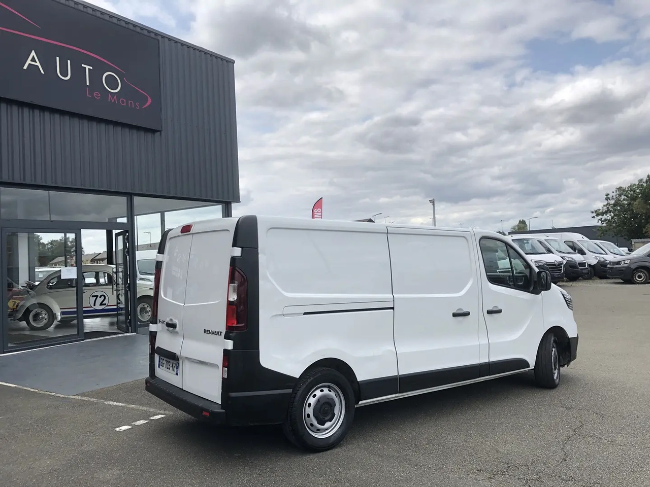 Renault Trafic L2H1 3T 2.0 BLUE DCI 130CH GRAND CONFORT - Fourgon utilitaire: photos 5 Renault Trafic L2H1 3T 2.0 BLUE DCI 130CH GRAND CONFORT - Fourgon utilitaire: photos 5