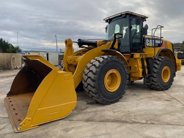 CAT 966 M - Chargeuse sur pneus: photos 2 CAT 966 M - Chargeuse sur pneus: photos 2