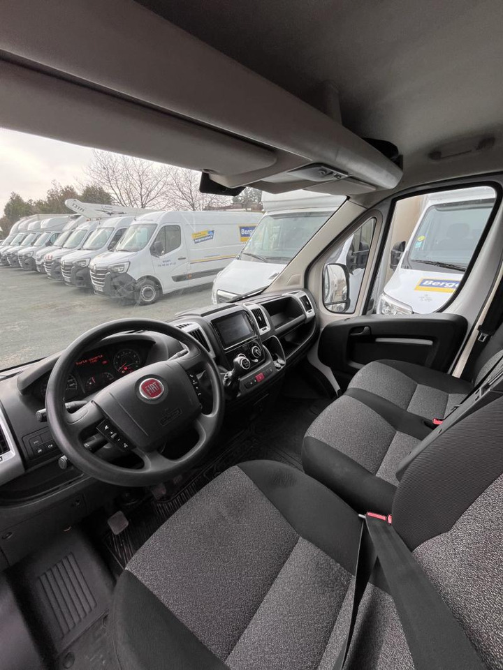 FIAT DUCATO XLH2 140CV - Fourgon utilitaire: photos 4 FIAT DUCATO XLH2 140CV - Fourgon utilitaire: photos 4