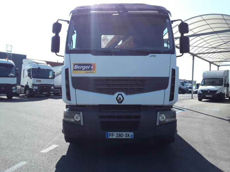 RENAULT PREMIUM 450cv PLAT-GRUE AR-CAB - Camion plateau: photos 1 RENAULT PREMIUM 450cv PLAT-GRUE AR-CAB - Camion plateau: photos 1