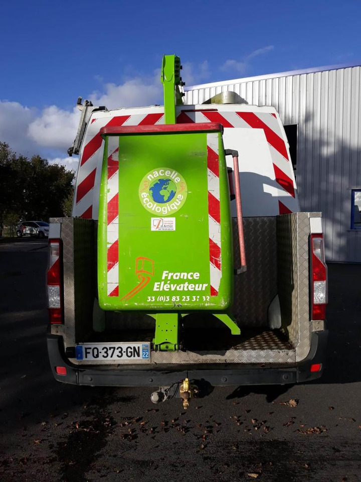 Renault Master 145.35 FG Tronqué L2H2 Nacelle Pack éco - Camion avec nacelle: photos 4 Renault Master 145.35 FG Tronqué L2H2 Nacelle Pack éco - Camion avec nacelle: photos 4