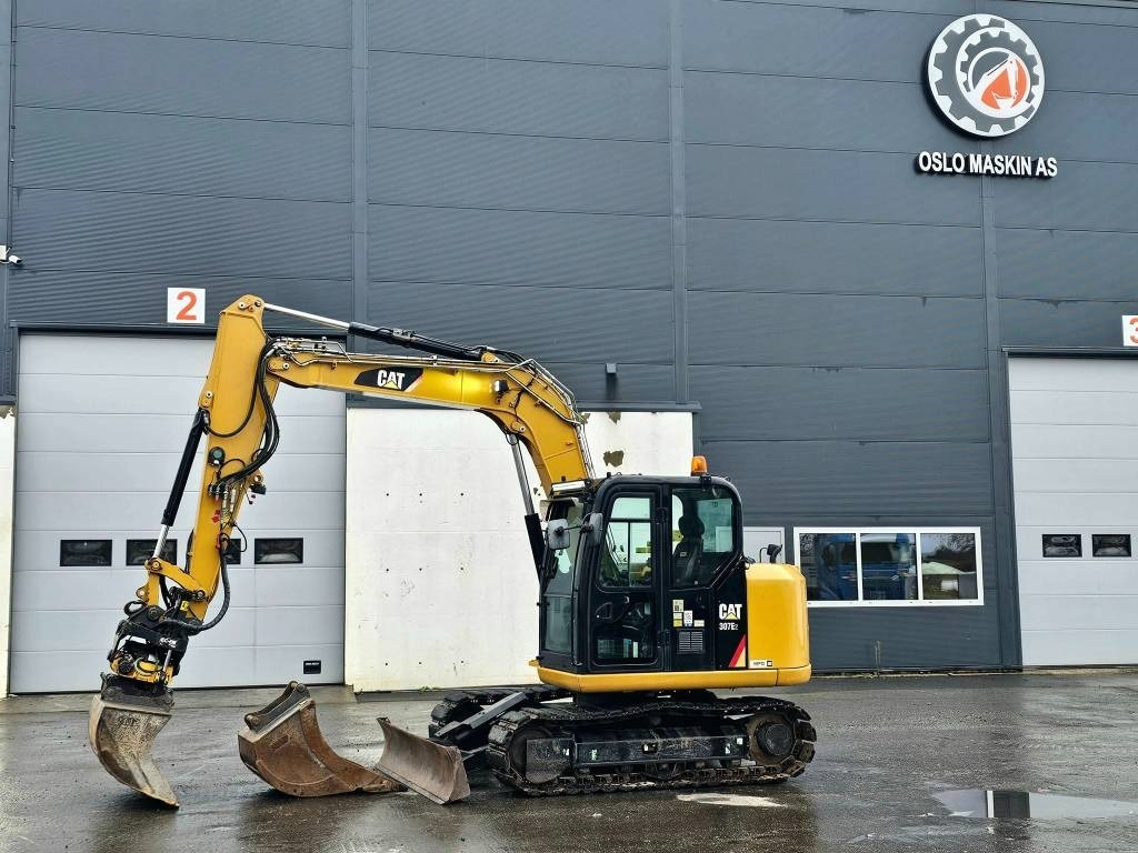 CAT 307 E2  - Pelle sur chenille: photos 2 CAT 307 E2  - Pelle sur chenille: photos 2