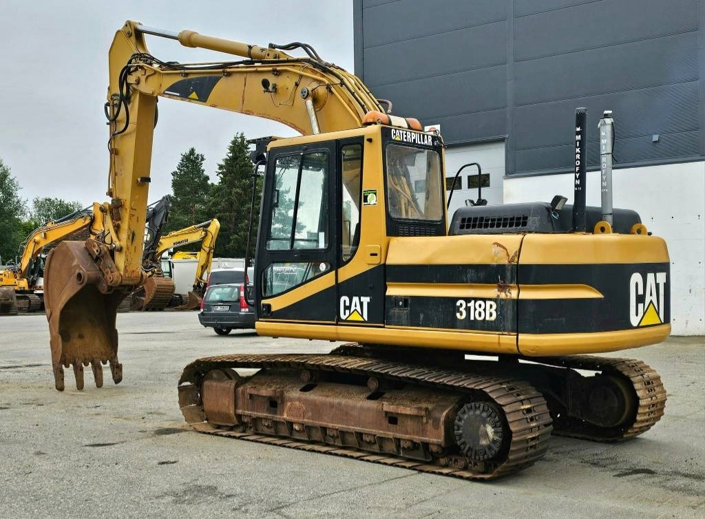 CAT 318 B L - Pelle sur chenille: photos 3 CAT 318 B L - Pelle sur chenille: photos 3