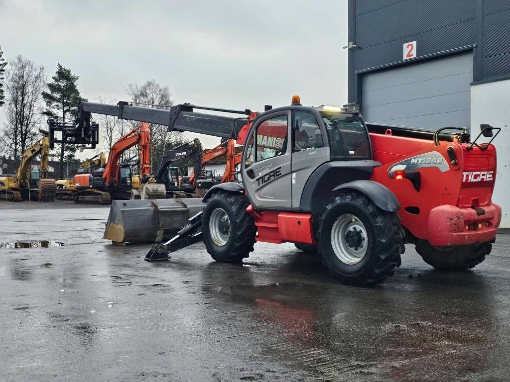 Manitou MT 1840 ST3B - Chariot télescopique: photos 3 Manitou MT 1840 ST3B - Chariot télescopique: photos 3
