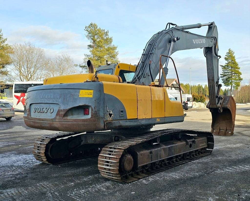 Volvo EC 240 LC - Pelle sur chenille: photos 4 Volvo EC 240 LC - Pelle sur chenille: photos 4