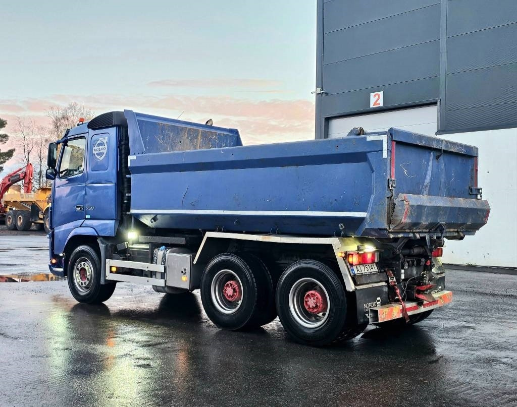 Volvo FH 16 700 - Camion benne: photos 4 Volvo FH 16 700 - Camion benne: photos 4