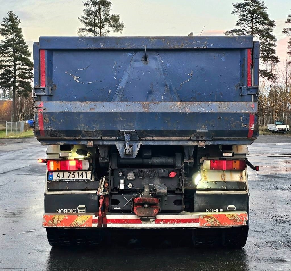 Volvo FH 16 700 - Camion benne: photos 5 Volvo FH 16 700 - Camion benne: photos 5