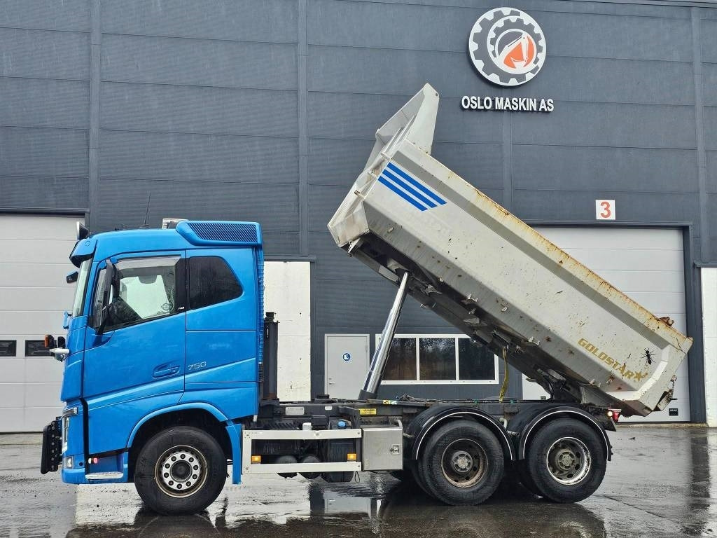 Volvo FH 16 750 - Camion benne: photos 2 Volvo FH 16 750 - Camion benne: photos 2