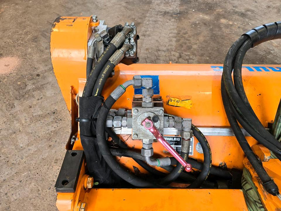 Gestrüppmähkopf Mulag GMK 1200 Forstmulcher Forstfräse Mähkopf Grasmähkopf Mähkorb Mähausleger Böschungsmäher Böschungsmulcher FME MKM DUA UNA Dücker MHU 800 700 600 FMK - Broyeur forestier: photos 5 Gestrüppmähkopf Mulag GMK 1200 Forstmulcher Forstfräse Mähkopf Grasmähkopf Mähkorb Mähausleger Böschungsmäher Böschungsmulcher FME MKM DUA UNA Dücker MHU 800 700 600 FMK - Broyeur forestier: photos 5