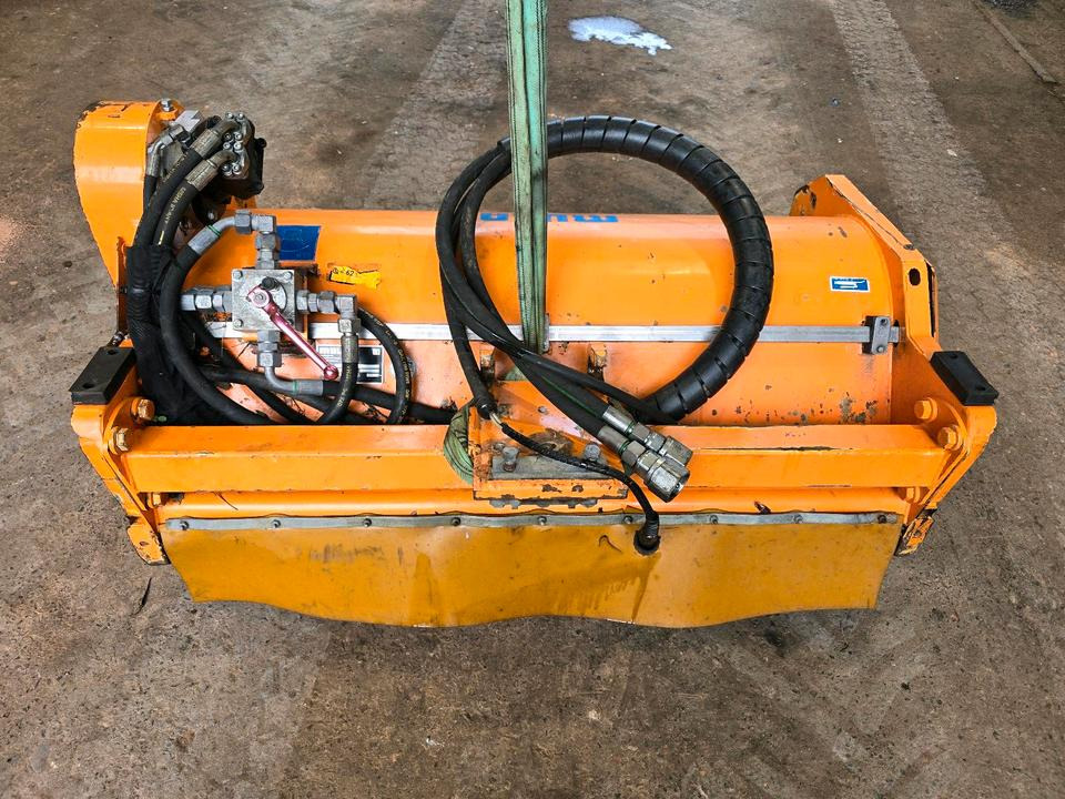 Gestrüppmähkopf Mulag GMK 1200 Forstmulcher Forstfräse Mähkopf Grasmähkopf Mähkorb Mähausleger Böschungsmäher Böschungsmulcher FME MKM DUA UNA Dücker MHU 800 700 600 FMK - Broyeur forestier: photos 1 Gestrüppmähkopf Mulag GMK 1200 Forstmulcher Forstfräse Mähkopf Grasmähkopf Mähkorb Mähausleger Böschungsmäher Böschungsmulcher FME MKM DUA UNA Dücker MHU 800 700 600 FMK - Broyeur forestier: photos 1