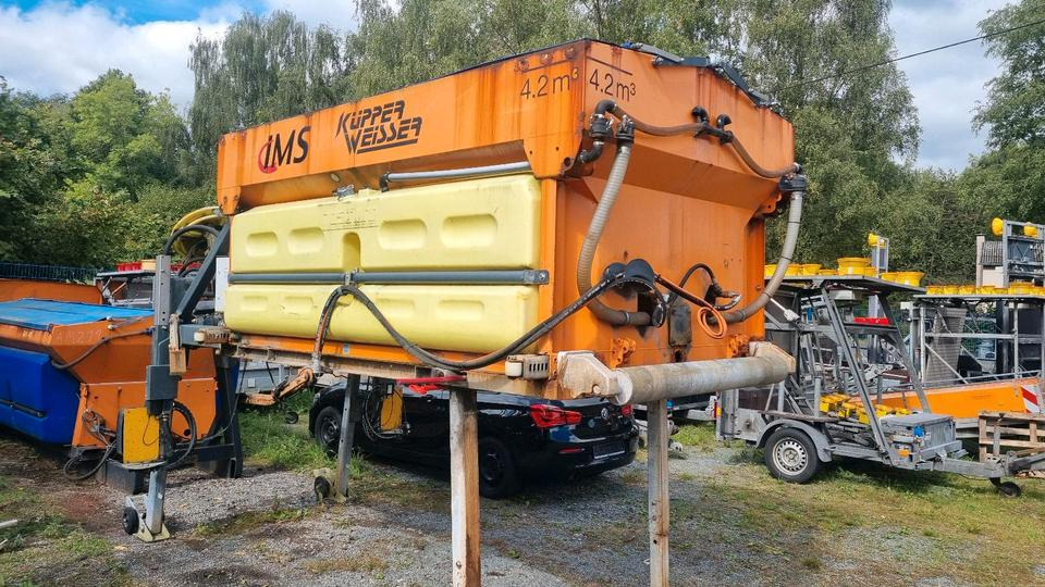 IMS Solestreuer Salzstreuer 5m3 V-Pad Salzsilo Winterdienst LKW Sole Sprühanlage IMSSN Küpper Weisser Schmidt - Epandeur de sable: photos 4 IMS Solestreuer Salzstreuer 5m3 V-Pad Salzsilo Winterdienst LKW Sole Sprühanlage IMSSN Küpper Weisser Schmidt - Epandeur de sable: photos 4