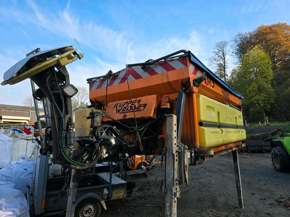 Küpper-Weisser IMSSM Salzstreuer mit Aufbaumotor 5m3 - Epandeur de sable: photos 3 Küpper-Weisser IMSSM Salzstreuer mit Aufbaumotor 5m3 - Epandeur de sable: photos 3