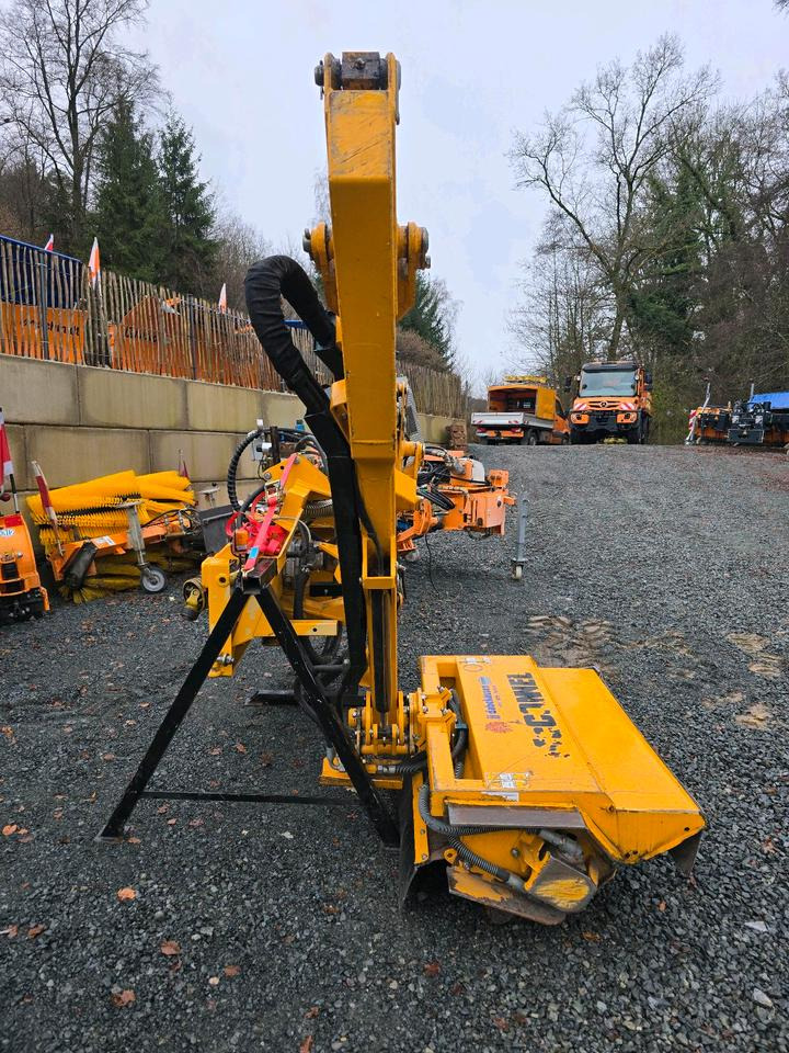 McConnel PA48 MK2 Mähausleger Mc Connel Böschungsmäher Böschungsmulcher Hangmäher für Traktor - Epareuse: photos 5 McConnel PA48 MK2 Mähausleger Mc Connel Böschungsmäher Böschungsmulcher Hangmäher für Traktor - Epareuse: photos 5