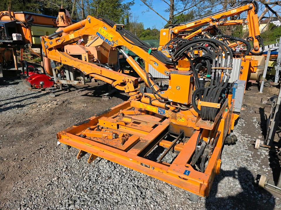 Mulag MHU 800 2013 Mähausleger Böschungsmäher Böschungsmulcher für Unimog 405 U 300 400 500 318 423 427 430 527 535 530 Mercedes-Benz - Epareuse: photos 3 Mulag MHU 800 2013 Mähausleger Böschungsmäher Böschungsmulcher für Unimog 405 U 300 400 500 318 423 427 430 527 535 530 Mercedes-Benz - Epareuse: photos 3