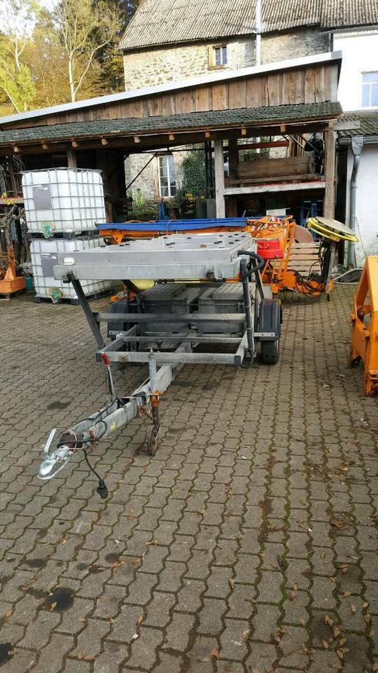 Trebbiner VWT E Verkehrsleittafel Verkehrsleitanhänger Nissen - Matériel de chantier, Remorque: photos 4 Trebbiner VWT E Verkehrsleittafel Verkehrsleitanhänger Nissen - Matériel de chantier, Remorque: photos 4