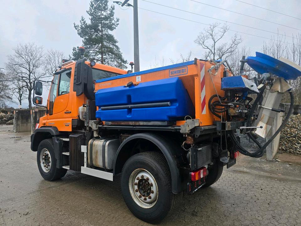 Unimog U 430 EAS Easy-Drive Variopilot U527 535 430 427 423 Mercedes-Benz 405 UGE UGN Hydrostat - Engin de déneigement: photos 3 Unimog U 430 EAS Easy-Drive Variopilot U527 535 430 427 423 Mercedes-Benz 405 UGE UGN Hydrostat - Engin de déneigement: photos 3