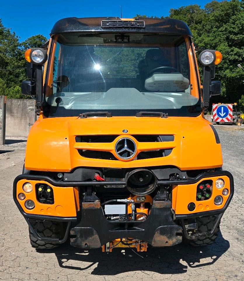 Unimog U318 NKS-F-UGE-42 Mercedes-Benz 405/10 405/12 UGE Mercedes-Benz U 318 323 327 423 427 429 430 EasyDrive Variopilot - Engin de déneigement: photos 2 Unimog U318 NKS-F-UGE-42 Mercedes-Benz 405/10 405/12 UGE Mercedes-Benz U 318 323 327 423 427 429 430 EasyDrive Variopilot - Engin de déneigement: photos 2