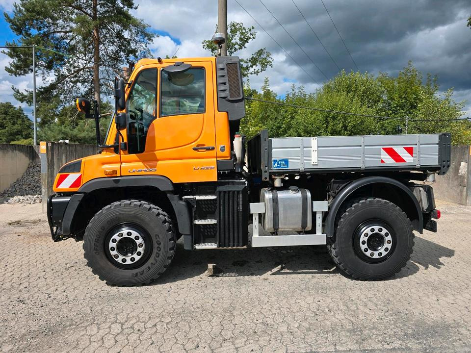 Unimog U429 NKS-F-UGE-42 Mercedes-Benz 405/10 405/12 UGE Mercedes-Benz U 318 323 327 423 427 429 430 EasyDrive Variopilot Mulag MKM 700 Böschungsmäher Böschungsmulcher Bucher Salzstreuer - Engin de déneigement: photos 3 Unimog U429 NKS-F-UGE-42 Mercedes-Benz 405/10 405/12 UGE Mercedes-Benz U 318 323 327 423 427 429 430 EasyDrive Variopilot Mulag MKM 700 Böschungsmäher Böschungsmulcher Bucher Salzstreuer - Engin de déneigement: photos 3
