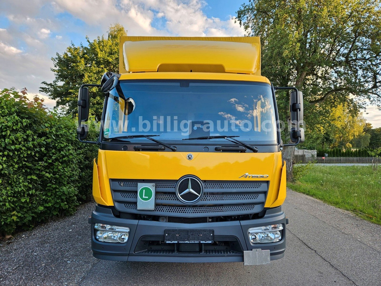 Mercedes-Benz Atego 1327 L BREMS/SPUR-ASS*DIFF-Sperre*AHK*7.2 - Camion plateau: photos 4 Mercedes-Benz Atego 1327 L BREMS/SPUR-ASS*DIFF-Sperre*AHK*7.2 - Camion plateau: photos 4