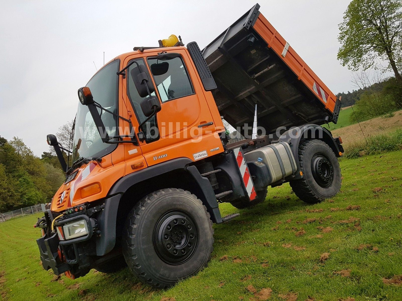 Unimog U400 405/12*HYDROSTAT*VARIOPILOT*Euro4*Kipper - Camion benne: photos 1 Unimog U400 405/12*HYDROSTAT*VARIOPILOT*Euro4*Kipper - Camion benne: photos 1