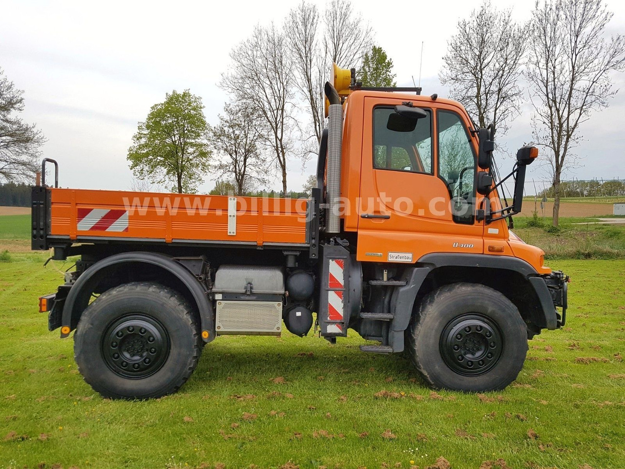 Unimog U400 405/12*HYDROSTAT*VARIOPILOT*Euro4*Kipper - Camion benne: photos 5 Unimog U400 405/12*HYDROSTAT*VARIOPILOT*Euro4*Kipper - Camion benne: photos 5