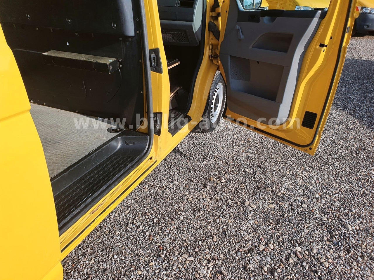 Transport de personnes Volkswagen T5 1.9 TDI *2xSchiebetüre*1.Hand*Scheckheftgepfl: photos 14 Transport de personnes Volkswagen T5 1.9 TDI *2xSchiebetüre*1.Hand*Scheckheftgepfl: photos 14