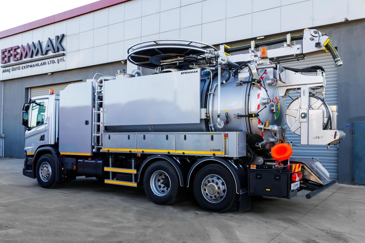 EFEMMAK Lx-Combi - Camion hydrocureur: photos 1 EFEMMAK Lx-Combi - Camion hydrocureur: photos 1