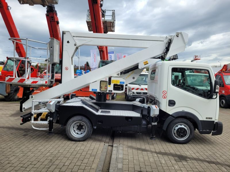 Camion avec nacelle Nissan Cabstar NT400 podnośnik koszowy Palfinger P200 AXE boom lift bucket truck: photos 8
