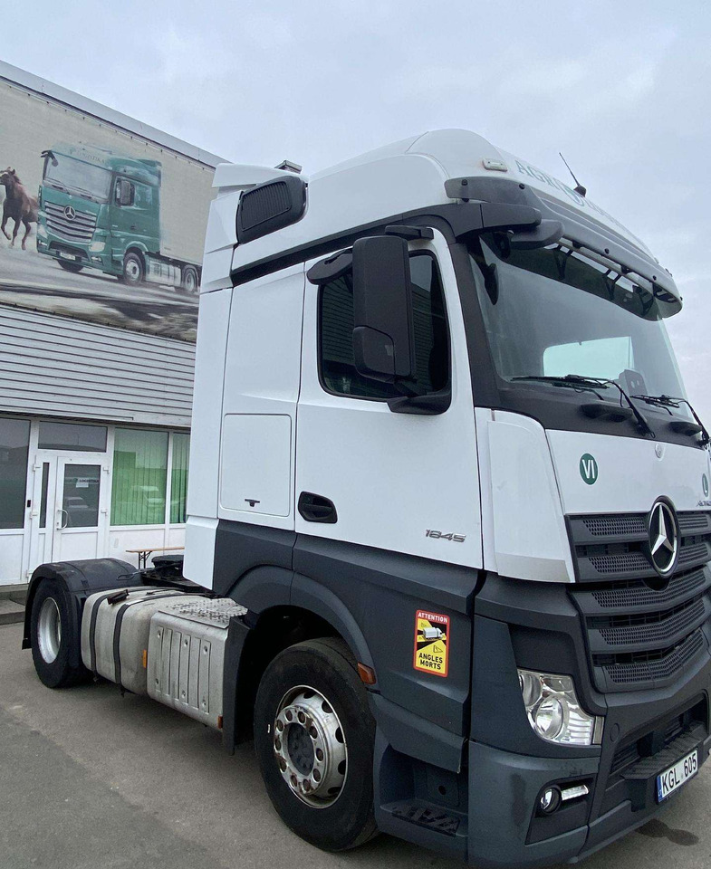 Mercedes-Benz ACTROS 1845 BIG SPACE - Tracteur routier: photos 2 Mercedes-Benz ACTROS 1845 BIG SPACE - Tracteur routier: photos 2