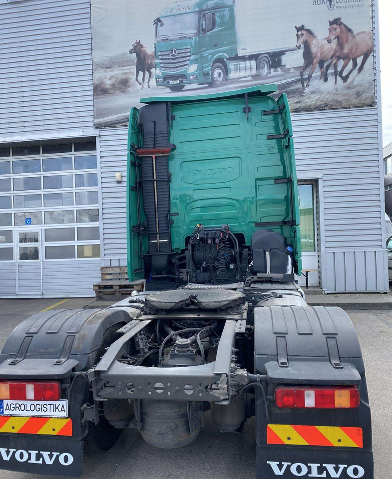 Volvo FH460 - Tracteur routier: photos 4 Volvo FH460 - Tracteur routier: photos 4