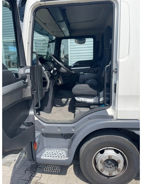 Crédit-bail MAN TGL 12.180 / DHOLLANDIA 1500 KG LAADKLEP / APK - TUV MEI 2025 / MAN TGL 12.180 / DHOLLANDIA 1500 KG LAADKLEP / APK - TUV MEI 2025 /: photos 6