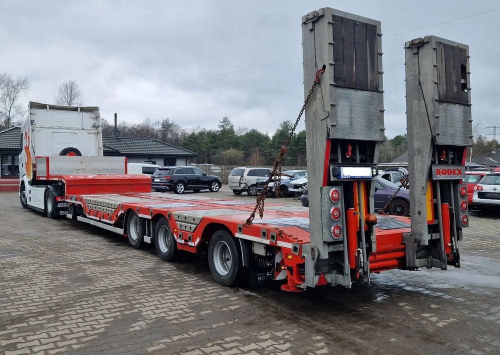Bodex ZESTAW NACZEPA NISKOPODŁOGOWA ROZSUWANA 3 OSIE LAWETA - Semi-remorque surbaissé: photos 3 Bodex ZESTAW NACZEPA NISKOPODŁOGOWA ROZSUWANA 3 OSIE LAWETA - Semi-remorque surbaissé: photos 3